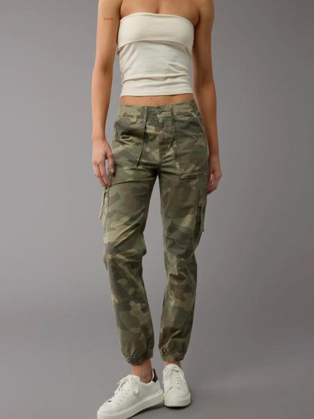American Eagle Outfitters Camo Cargo Joggers